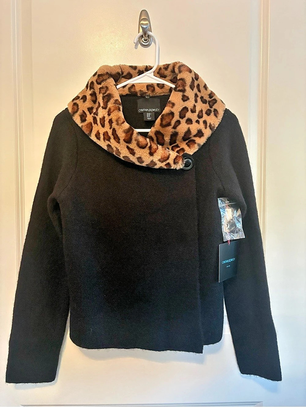 Cynthia Rowley Black Animal Print with removable Collar- Jacket Size Medium-NWT